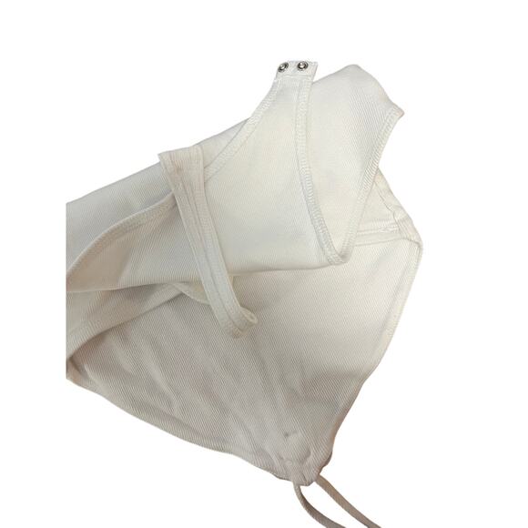 White Halter Bodysuit womens size M Brand Wild Fable - Picture 2 of 4